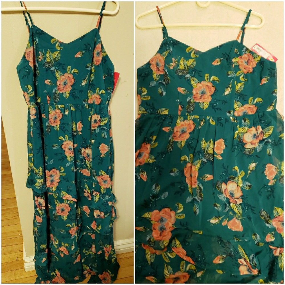 Floral chiffon maxi dress